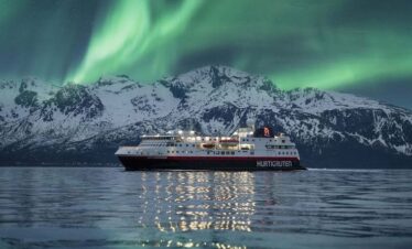 Glimpses of Scandinavia with Northern Lights – 2026